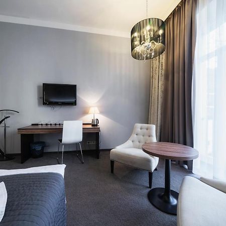 Hotel Noir Прага Екстериор снимка
