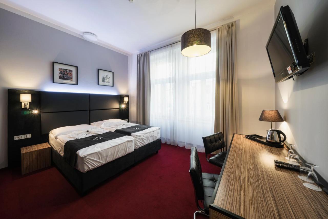 Hotel Noir Прага Екстериор снимка