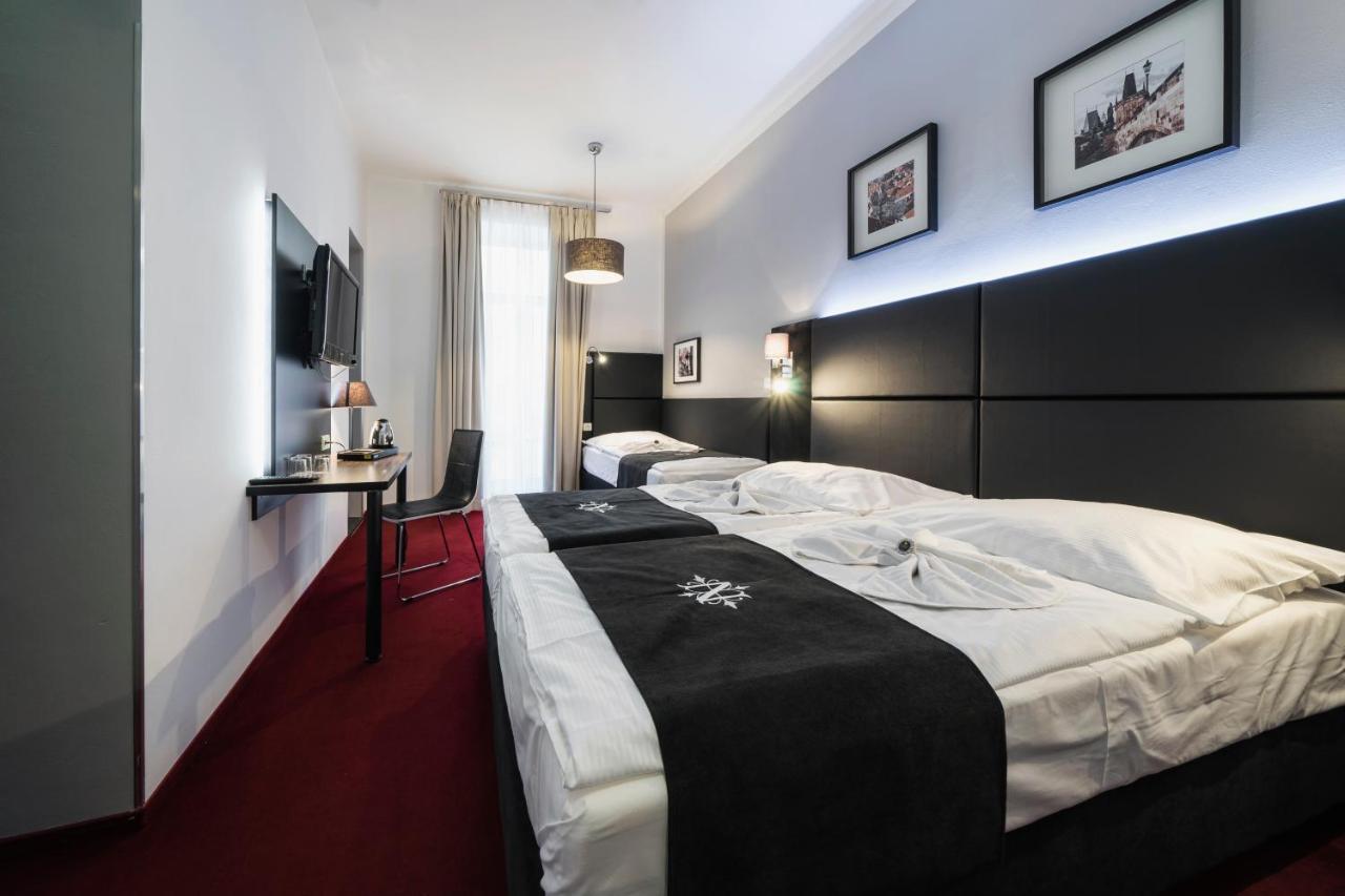 Hotel Noir Прага Екстериор снимка