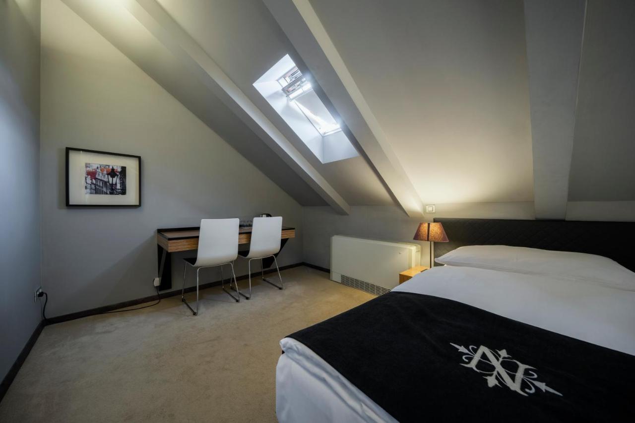 Hotel Noir Прага Екстериор снимка
