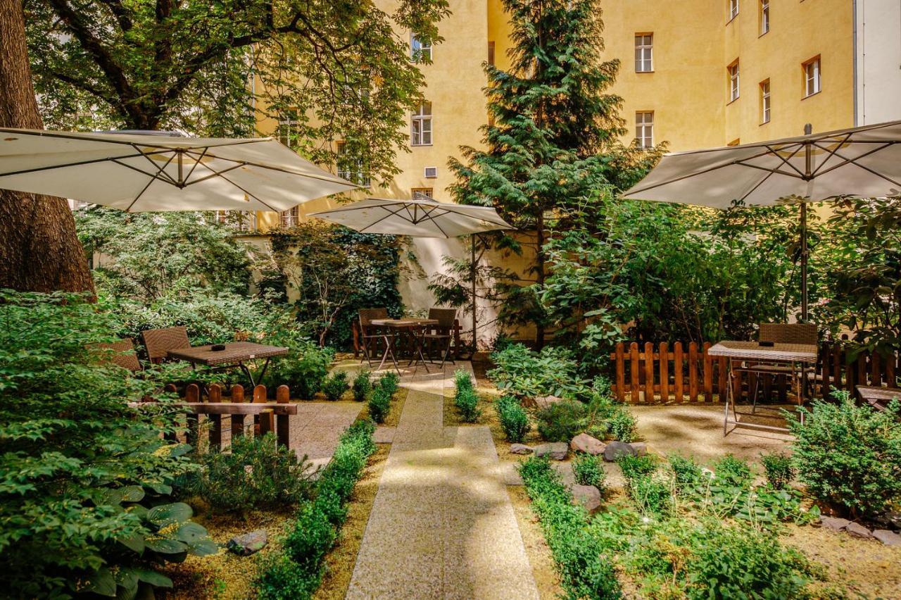 Hotel Noir Прага Екстериор снимка