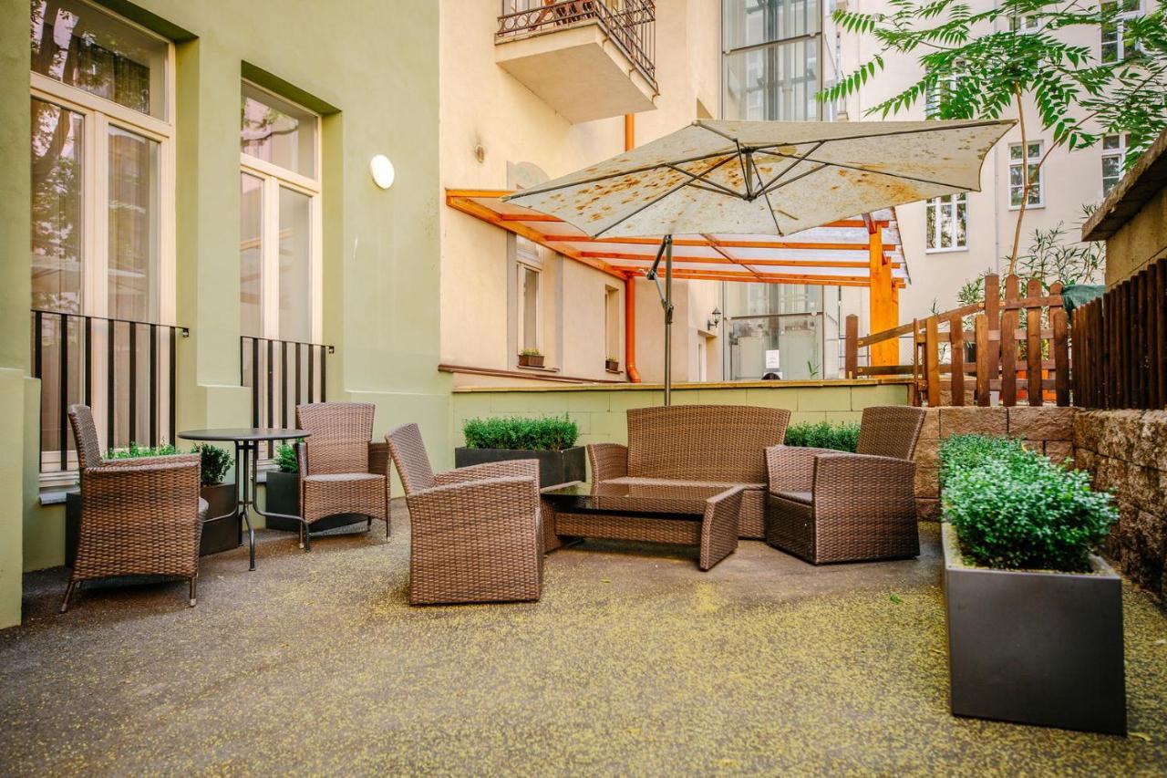 Hotel Noir Прага Екстериор снимка